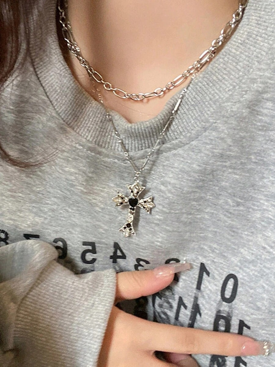 Collar de cruz de cristal