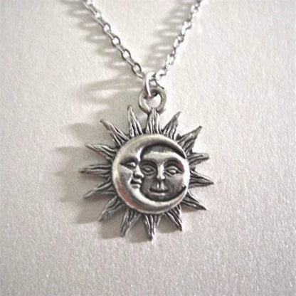 Collar colgante de sol & luna