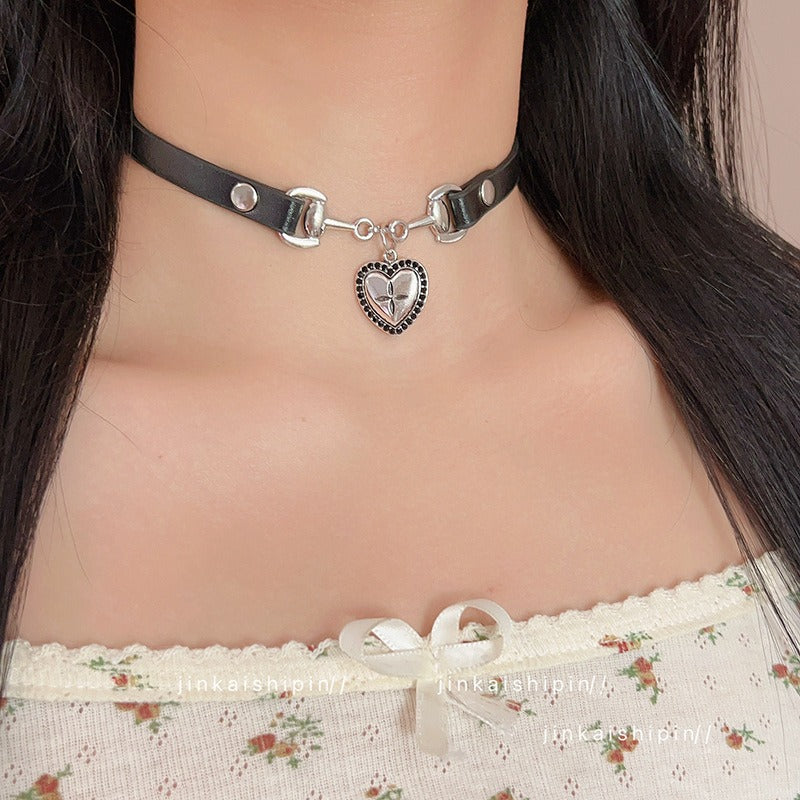 Choker eclipse