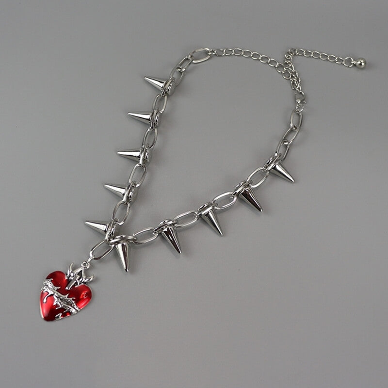 Collar corazón con espinas